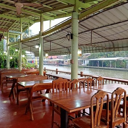 NR Homestay Amphawa Luaran gambar