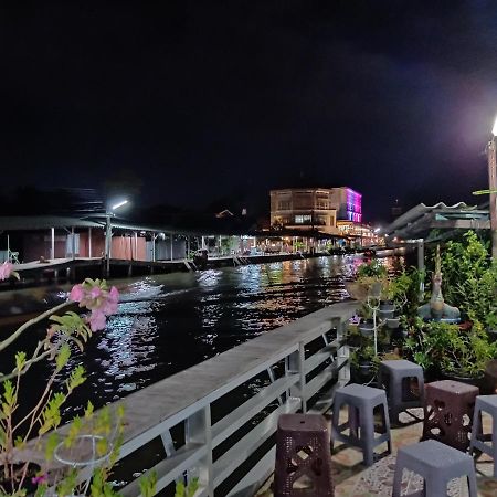 NR Homestay Amphawa Luaran gambar