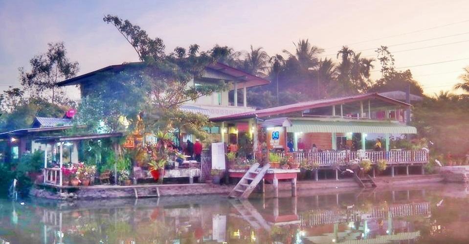 NR Homestay Amphawa Luaran gambar