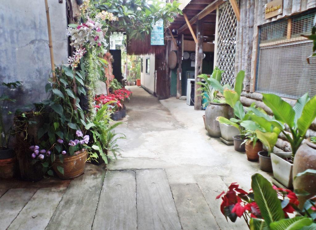 NR Homestay Amphawa Luaran gambar