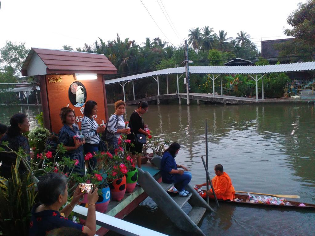 NR Homestay Amphawa Luaran gambar