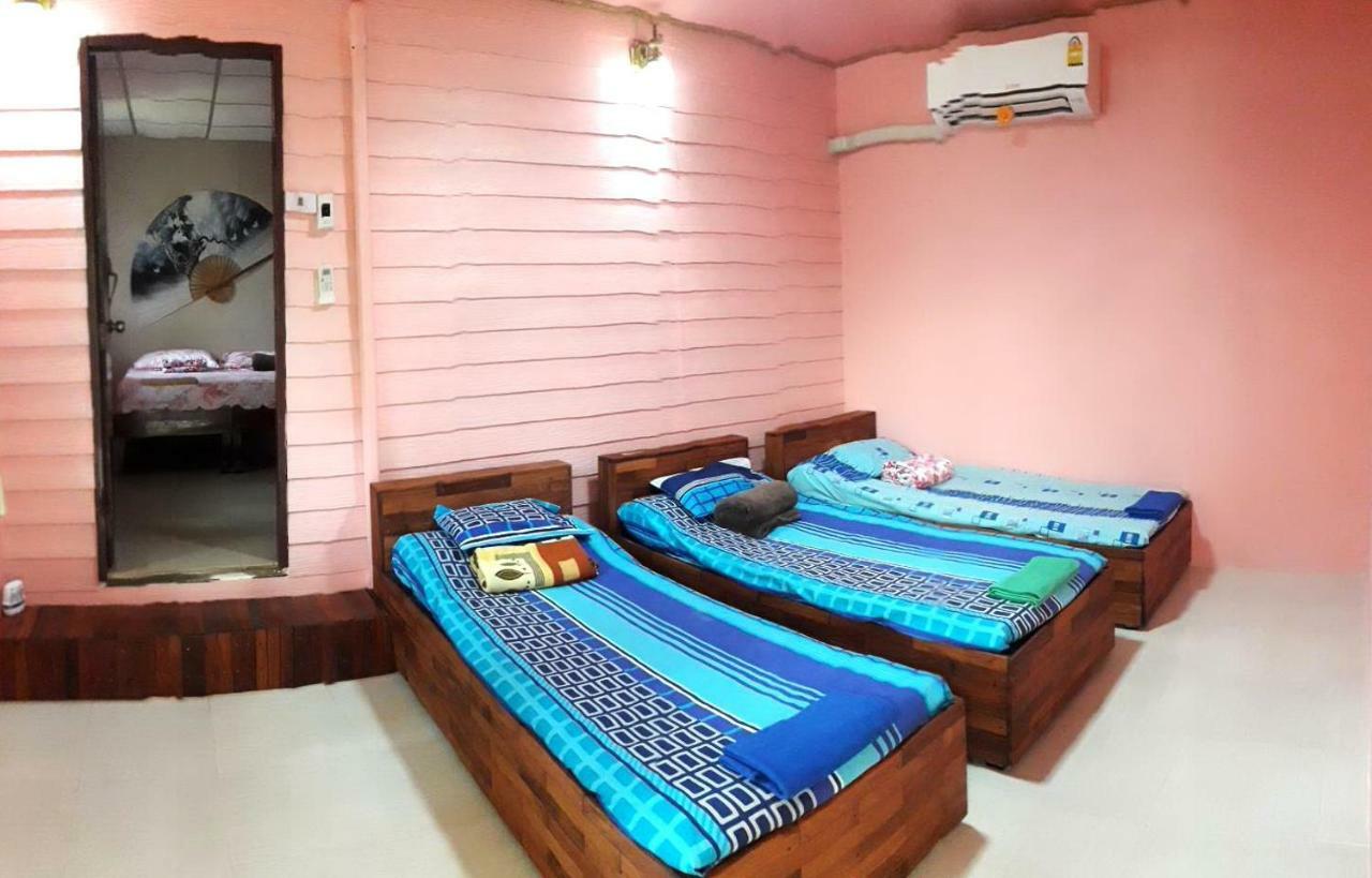 NR Homestay Amphawa Luaran gambar