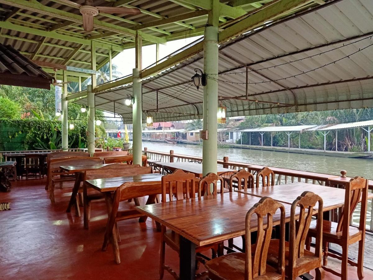 NR Homestay Amphawa Luaran gambar