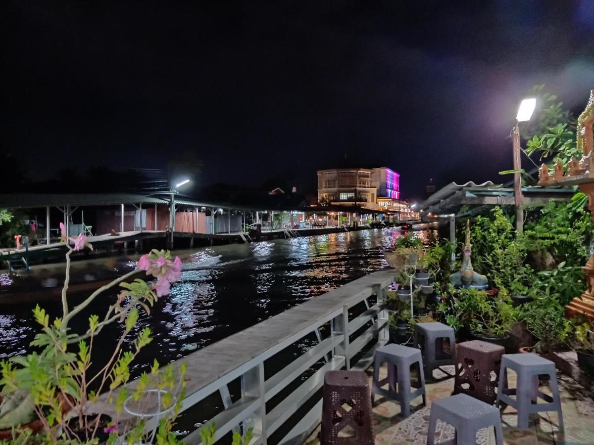NR Homestay Amphawa Luaran gambar